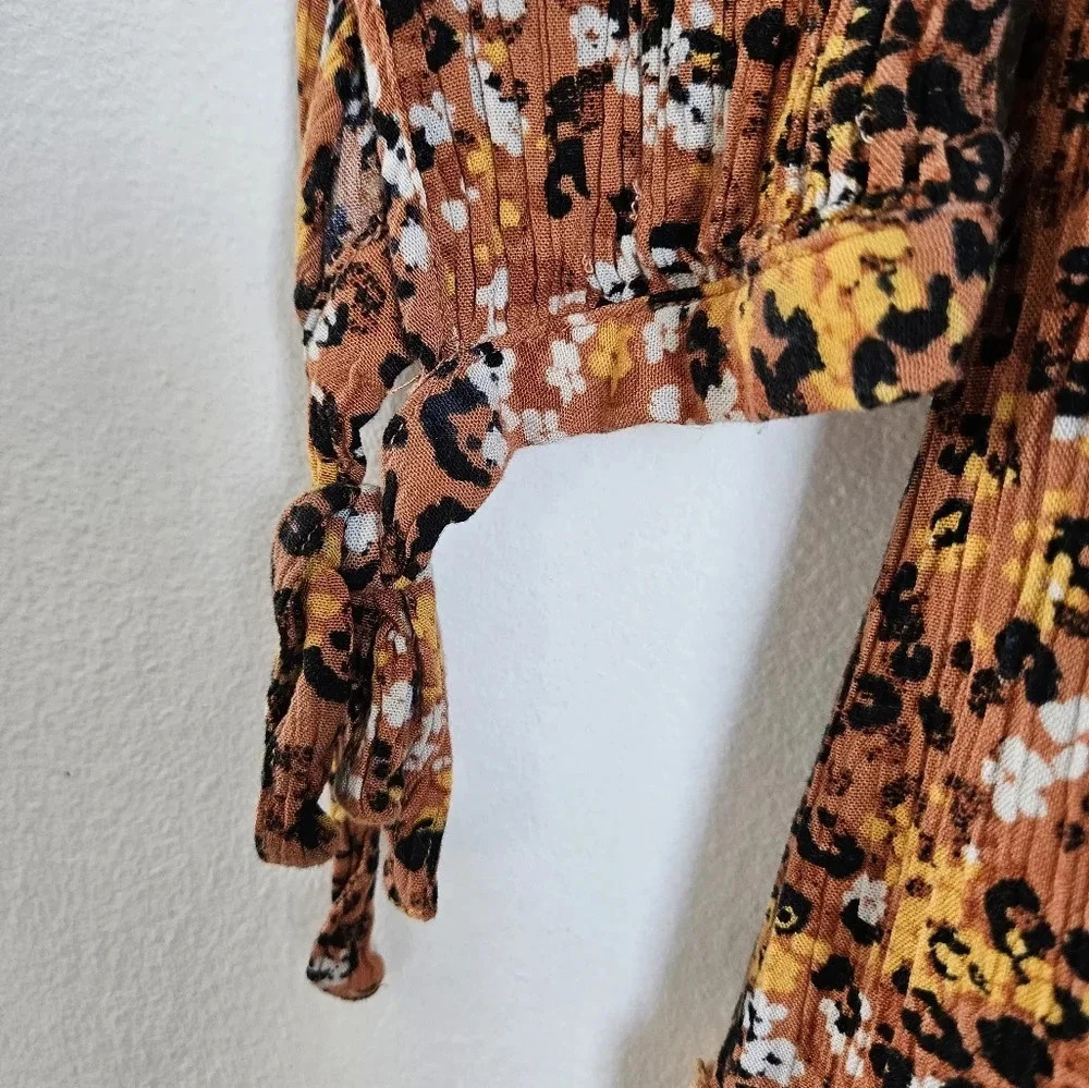 Hem & Thread Womens Cheetah Floral‎ Print Long Sleeve V Neck Ruffle Dress L - Picture 4 of 9